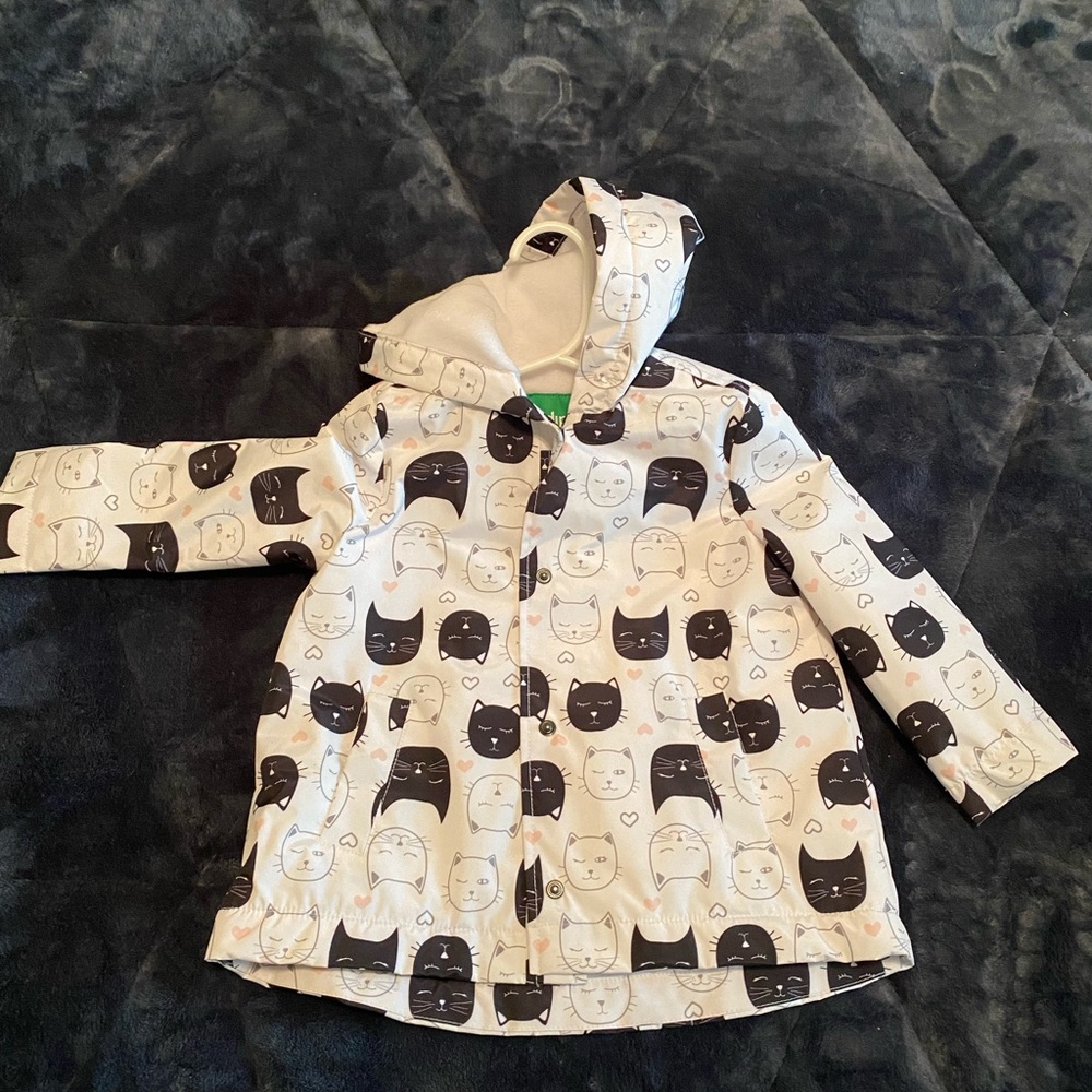 Hooded raincoat